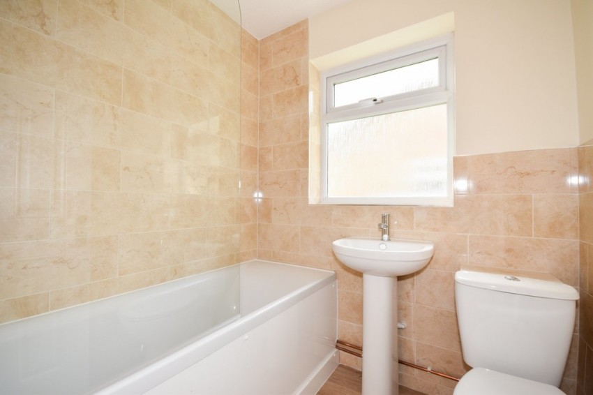 Images for Castle Close, Weeting