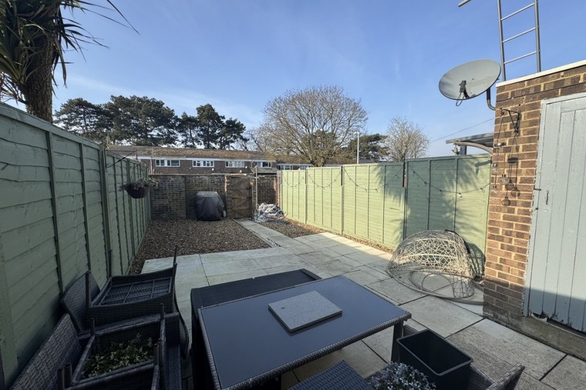 Images for Warren Close, Brandon