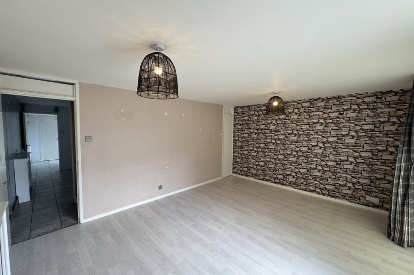 Images for Warren Close, Brandon