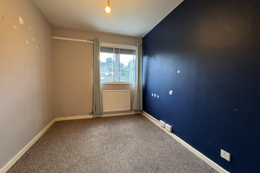Images for Warren Close, Brandon