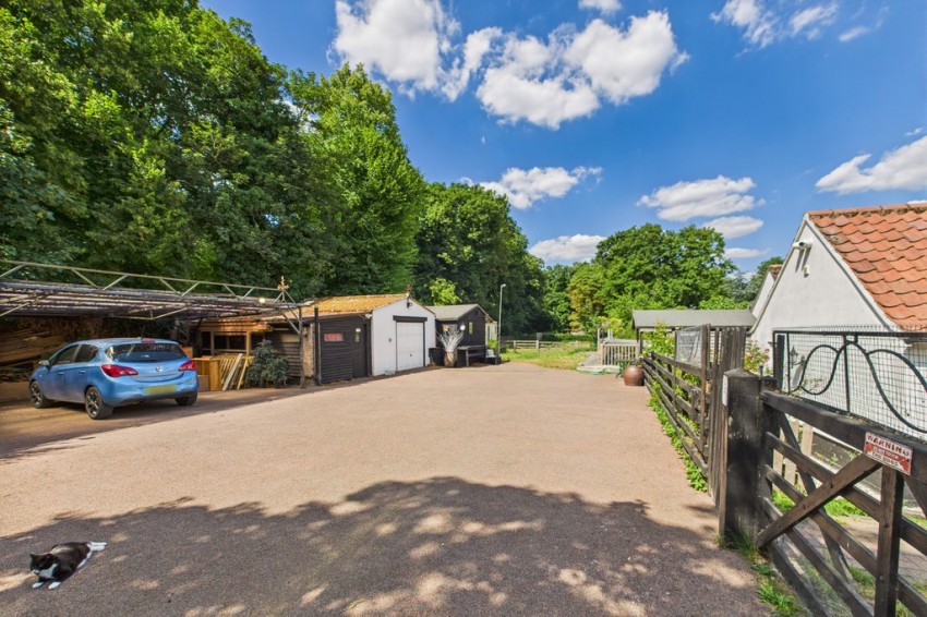 Images for Keepers Corner, Wretham
