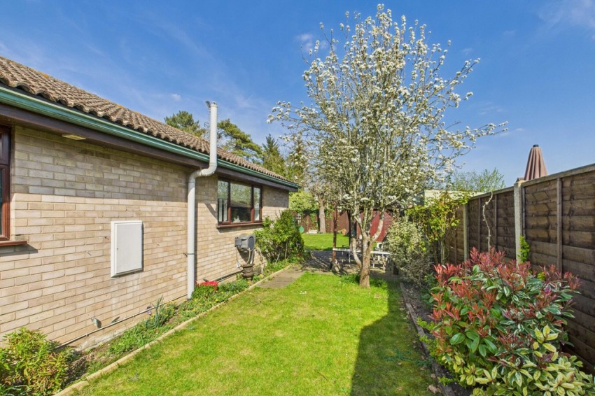 Images for Cromwell Close, Weeting