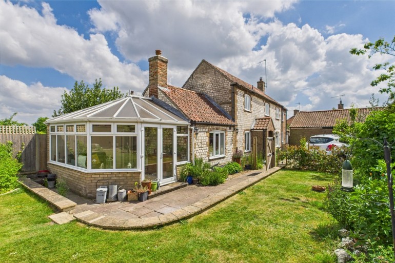 West End, Northwold