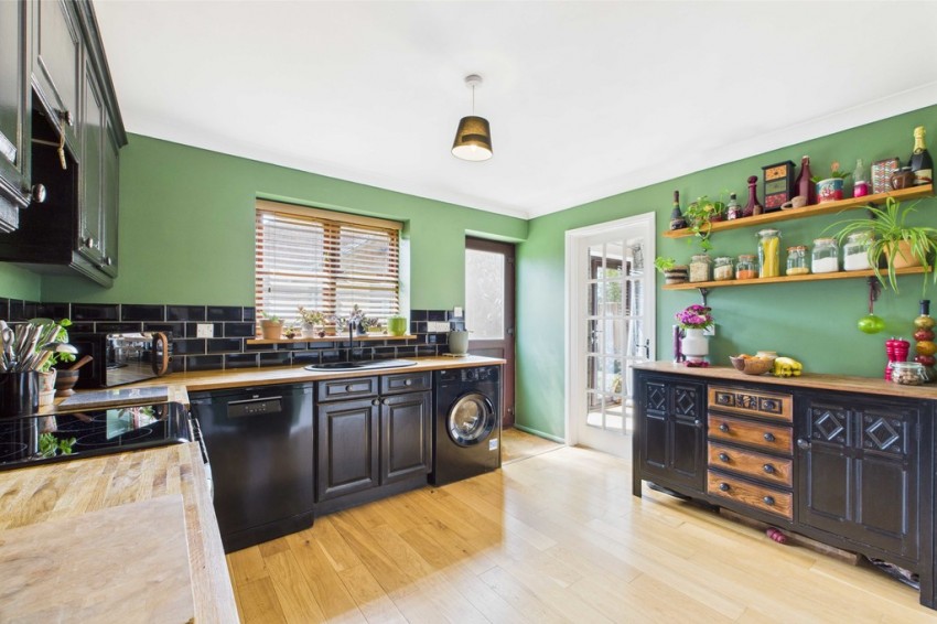 Images for Vincent Close, Feltwell