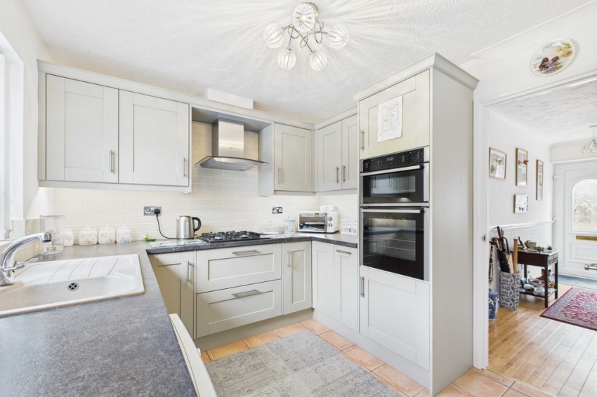Images for Stuart Close, Brandon